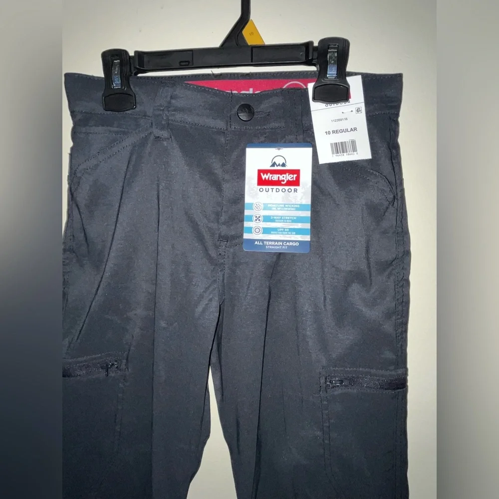 Wrangler Men's Dark Sapphire Cargo Pants size 10 Regular